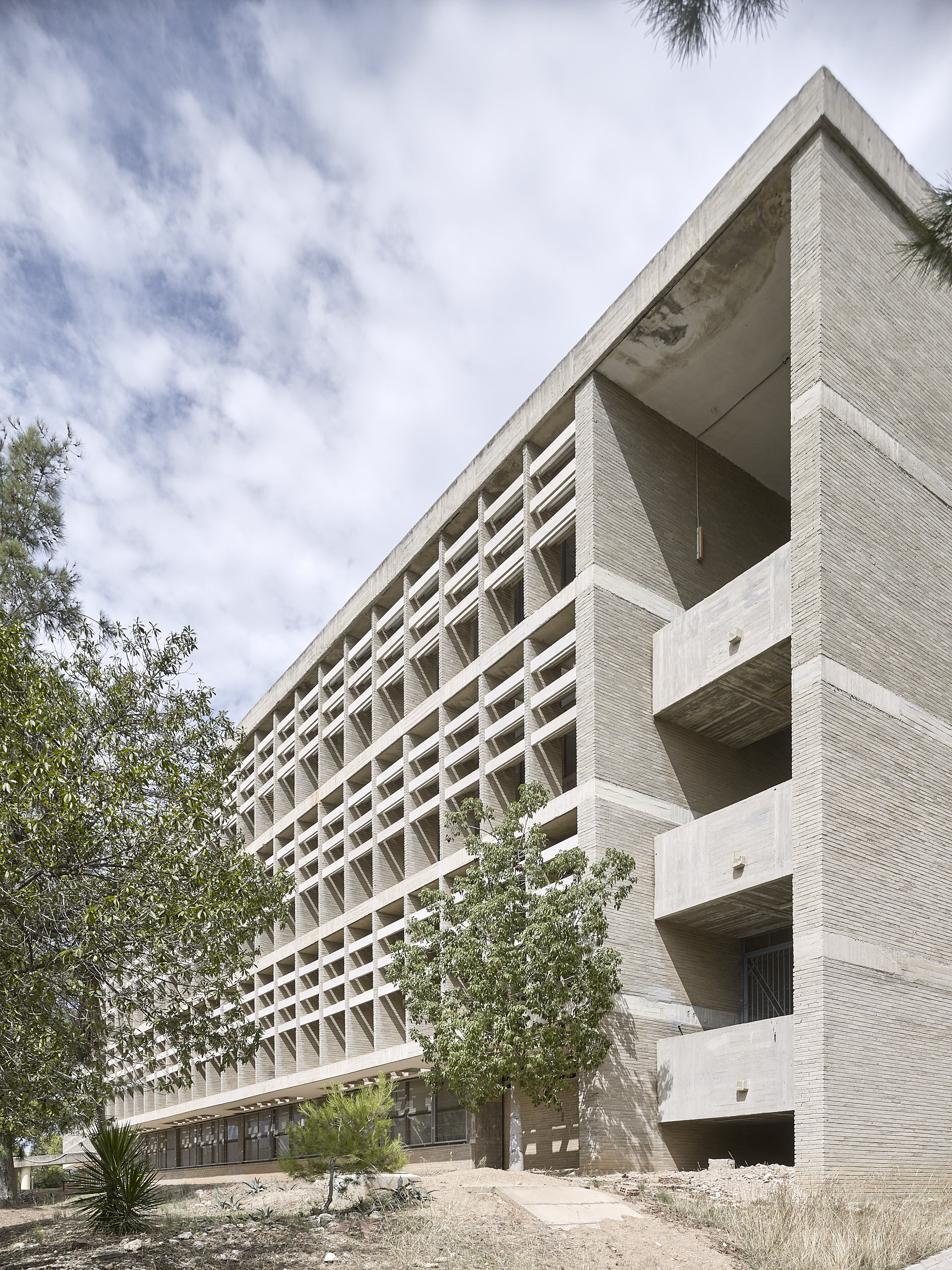 Universidad Laboral Cheste